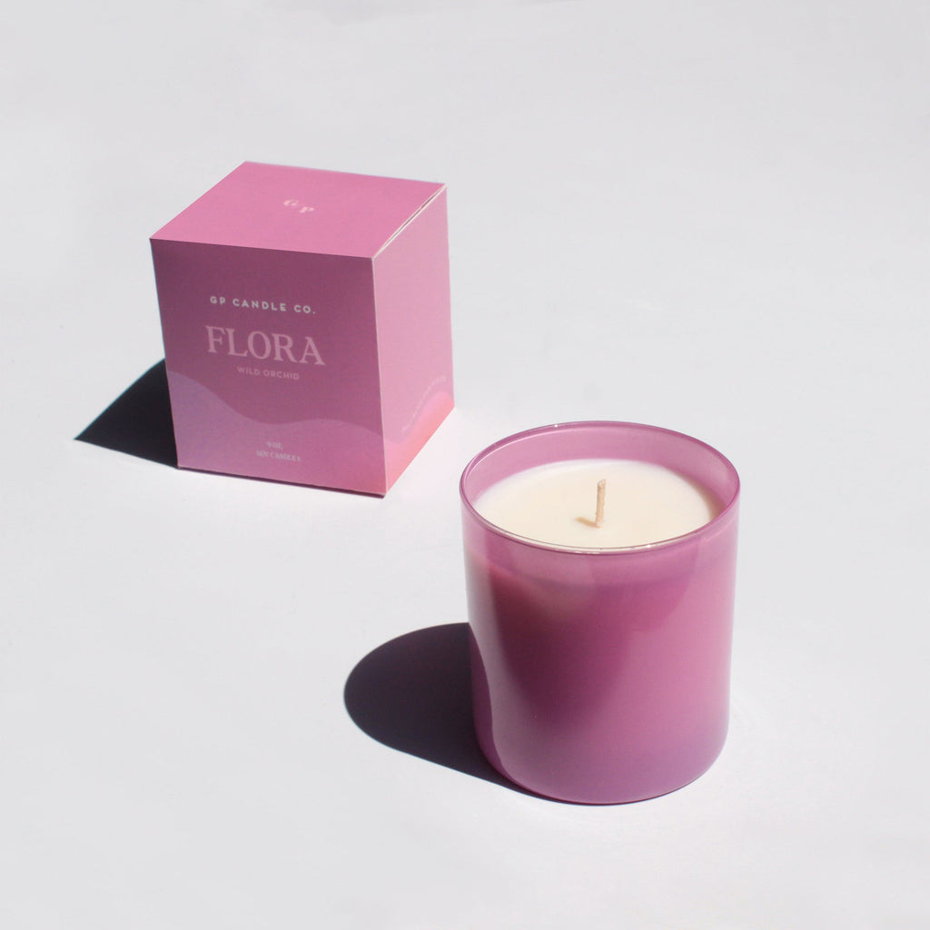 Flora 9 oz. Hue Candle (Wild Orchid)