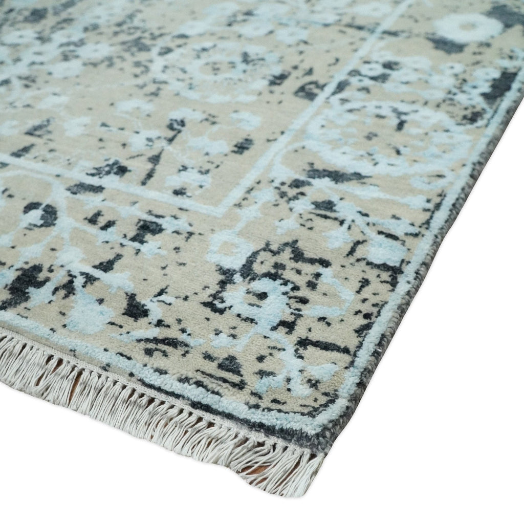 4x6 Fine Hand Knotted Aqua, Beige & Black Traditional Wool & Bamboo Silk Rug | AGR10