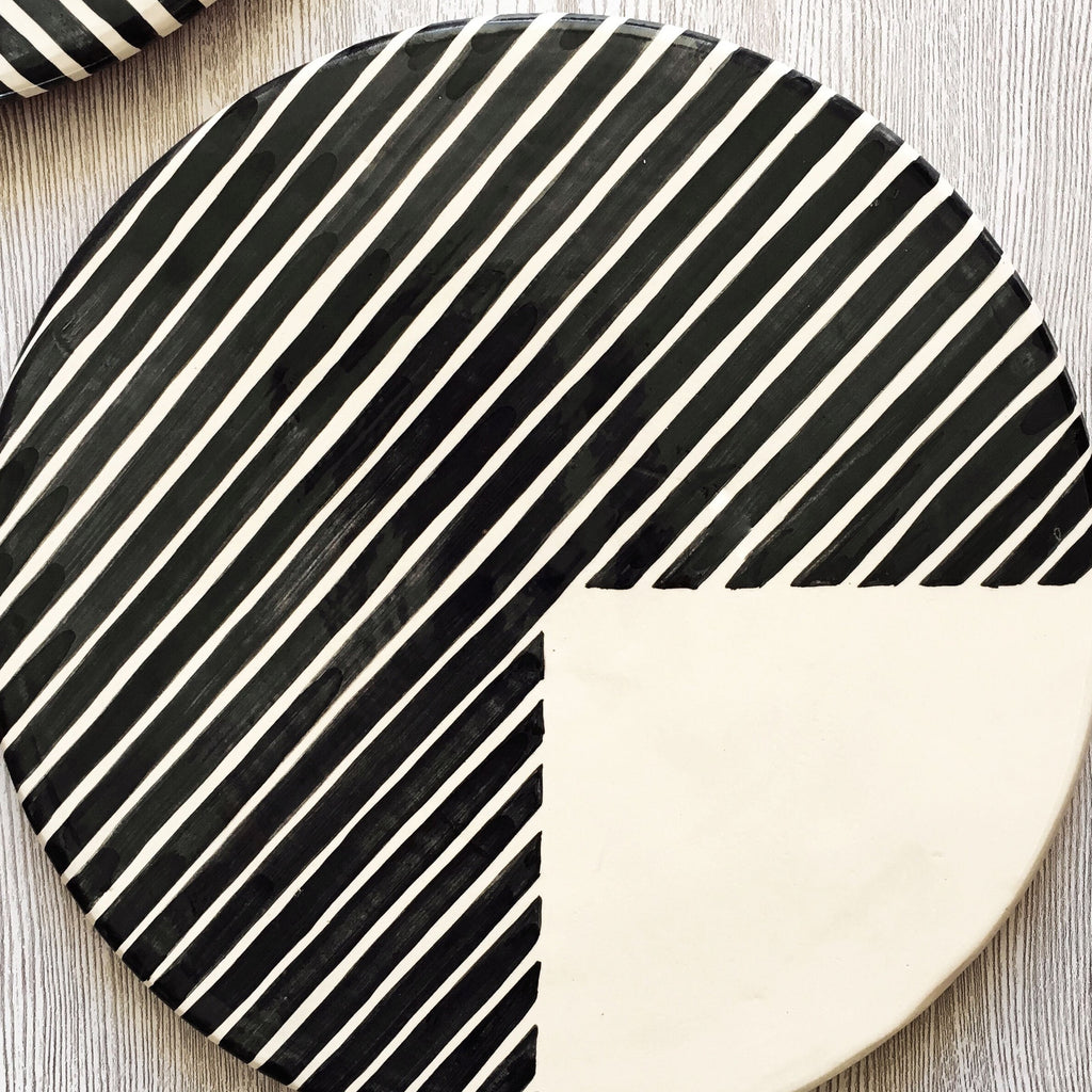 Casa Cubista Graphic Tableware - 3/4 Stripe Platter