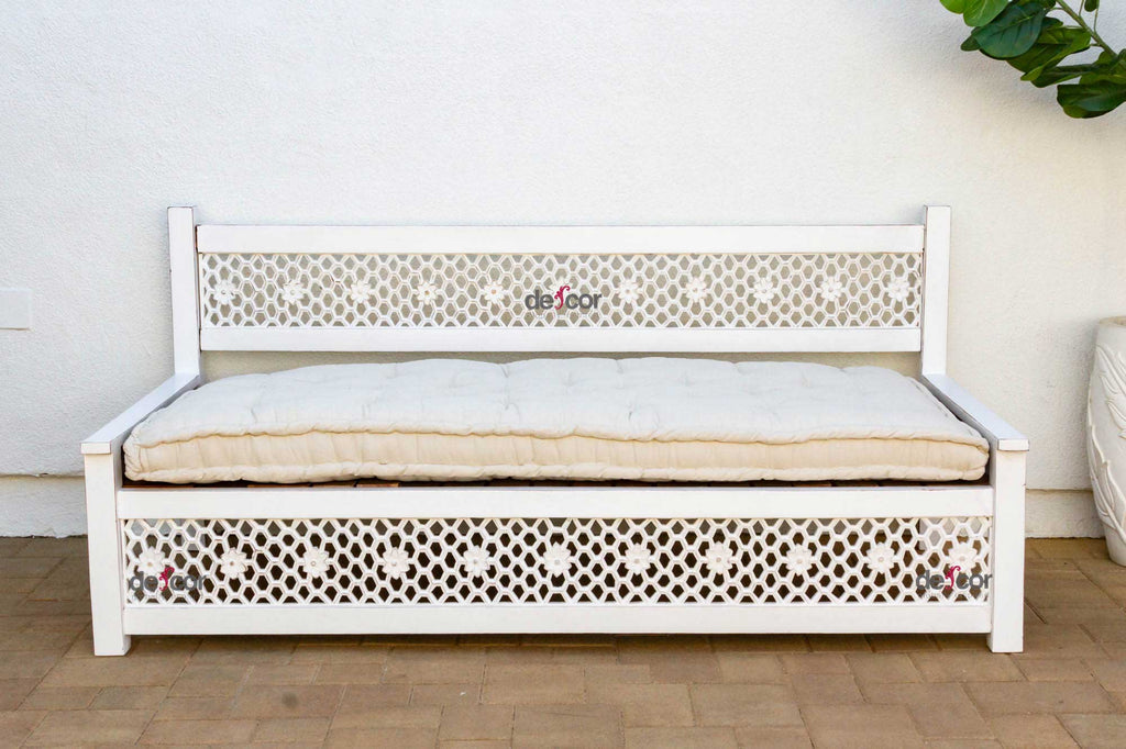 Moorish Floral Pearl Daybed Sofa - SmithHönig