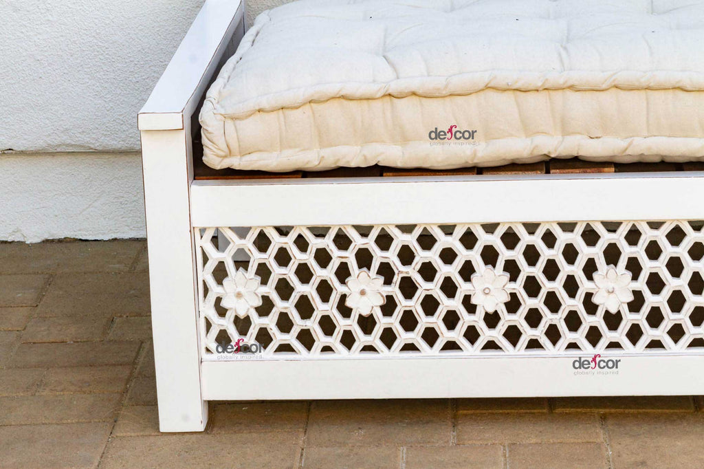 Moorish Floral Pearl Daybed Sofa - SmithHönig