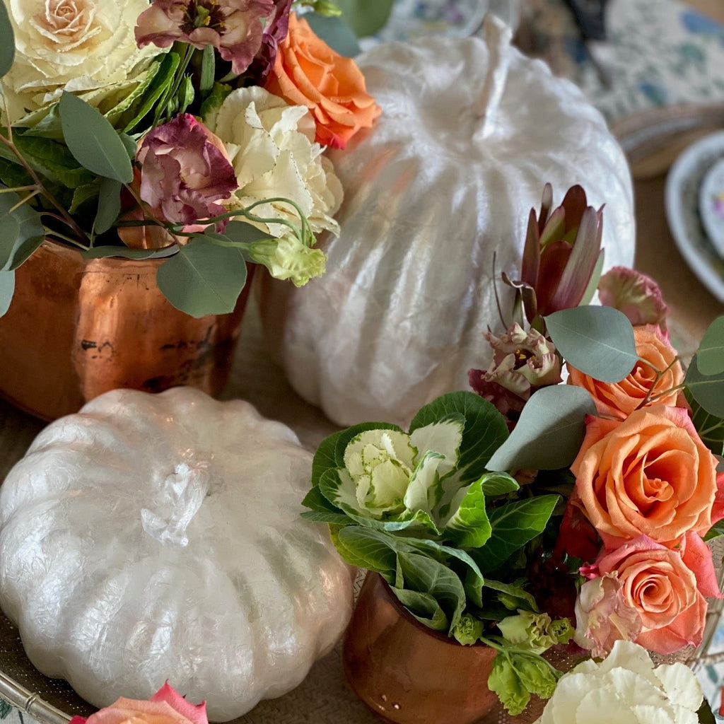 Small capiz pumpkin, pearl