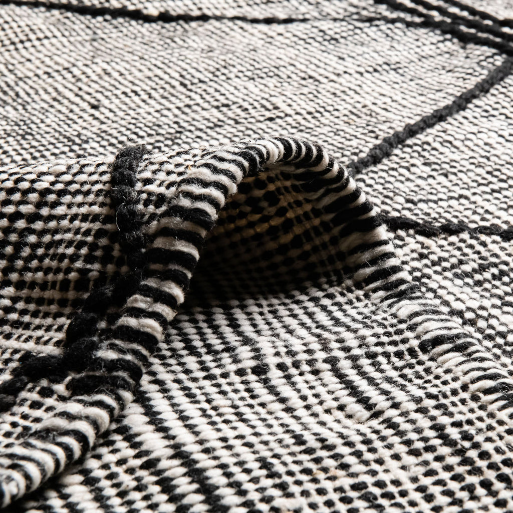 Tamuda - Taznakht kilim rug