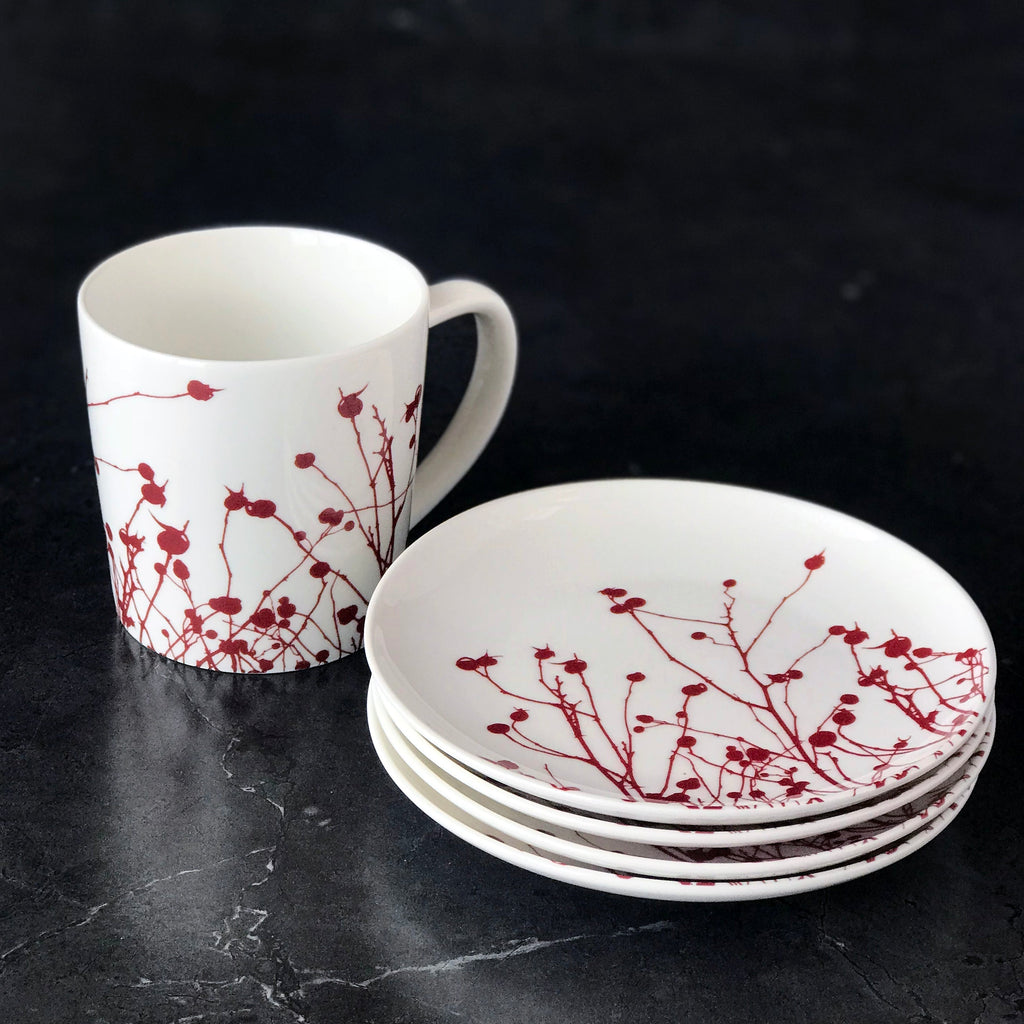 Winterberries Small Plates, Set of 4