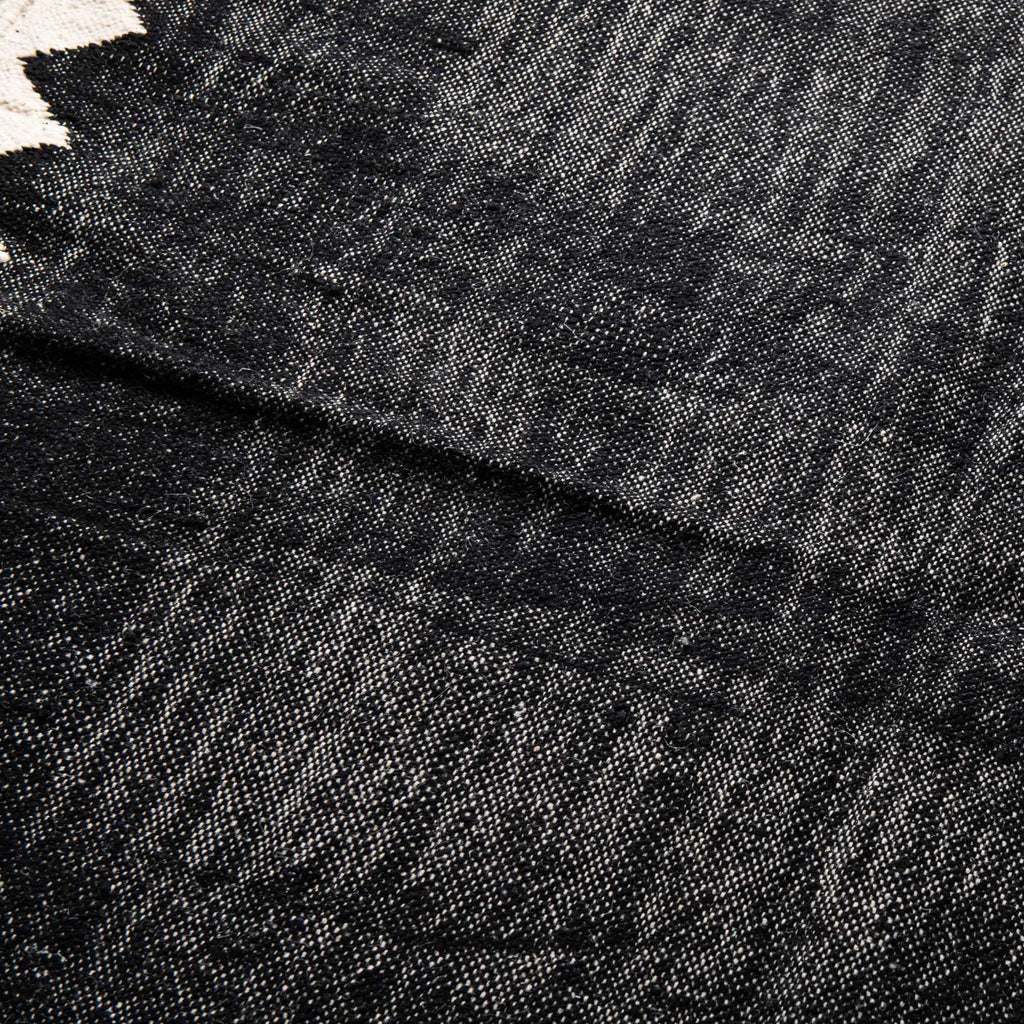 Afou - Taznakht kilim rug