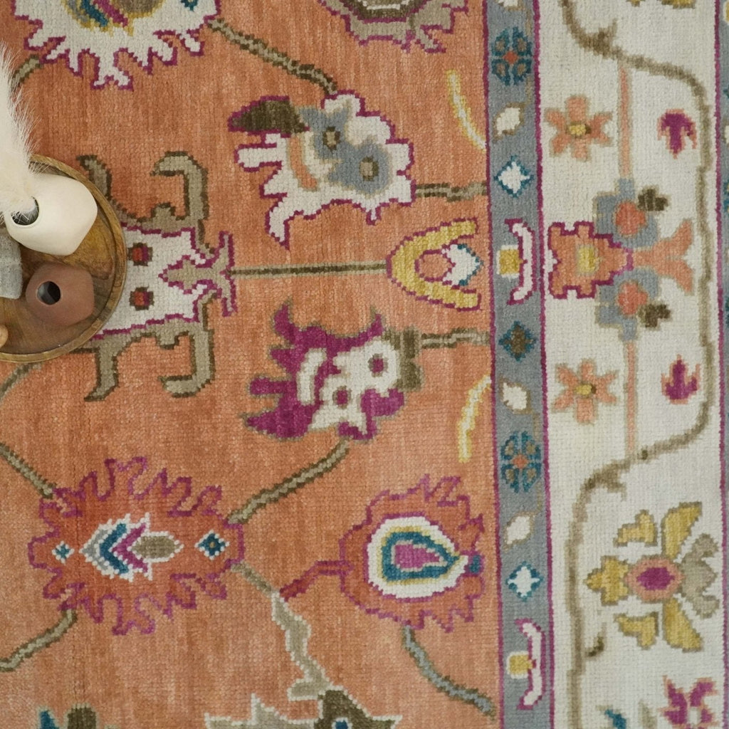 Antique Floral Peach and Ivory Hand knotted Traditional Oushak 8x10 wool Area Rug