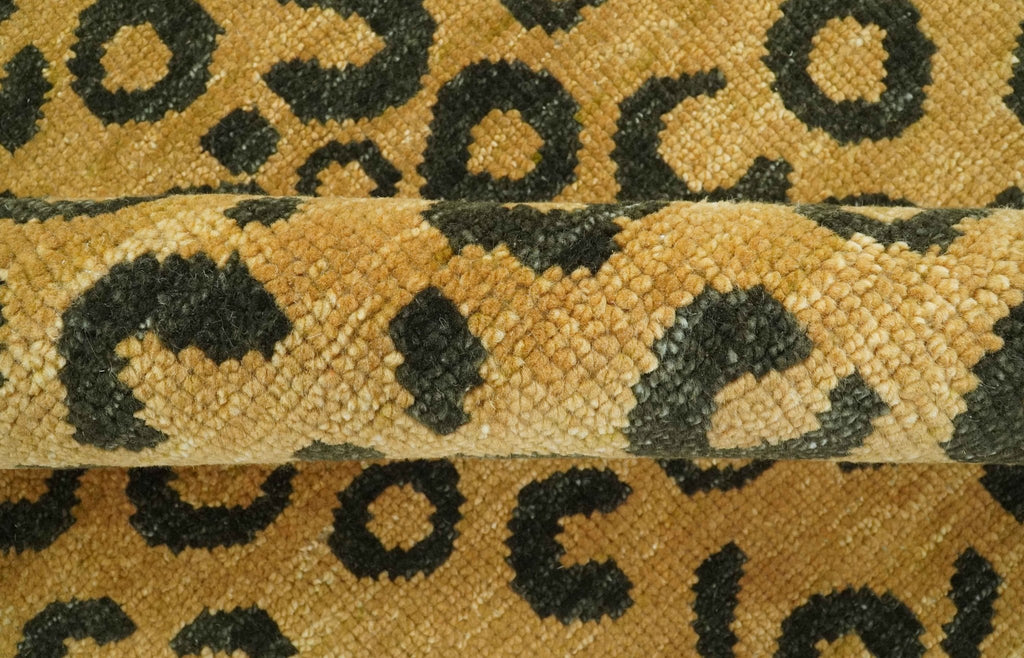 Modern leopard Design 8x10 Hand knotted Golden-Brown and Charcoal wool area rug