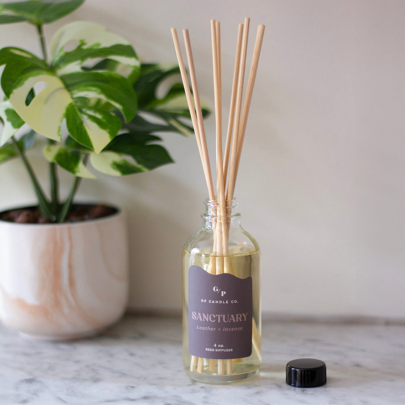 Incense Reeds Sanctuary 4 oz. Hue Reed Diffuser | SmithHönig